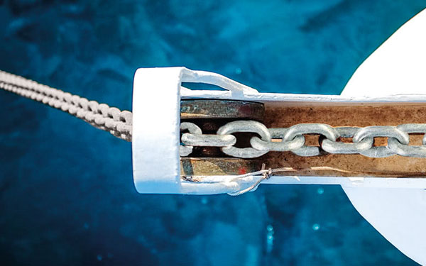 Anchor chains and lines