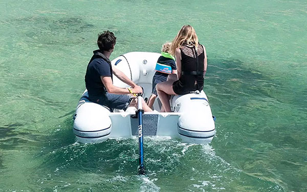 TEMO·450 – the practical electric motor for small boats