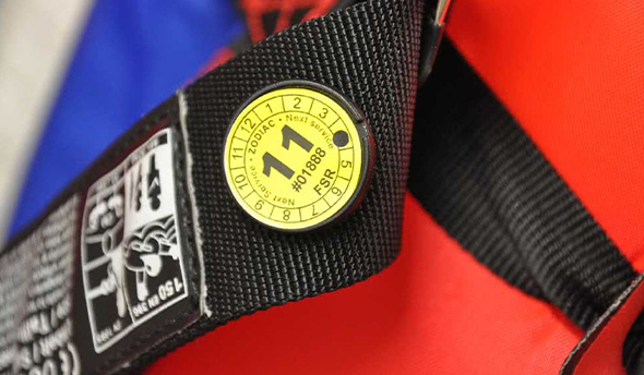 Service check for non-inflated lifejackets