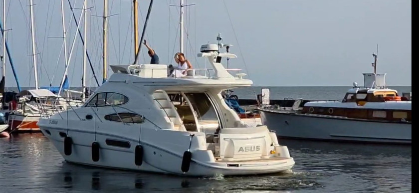 boat-image