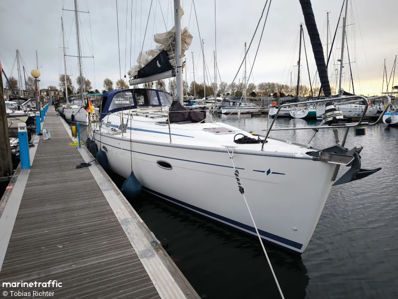 boat-image
