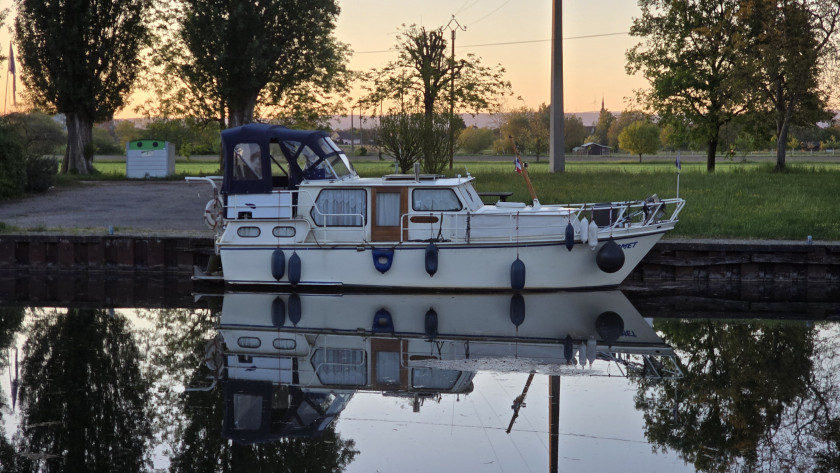 boat-image