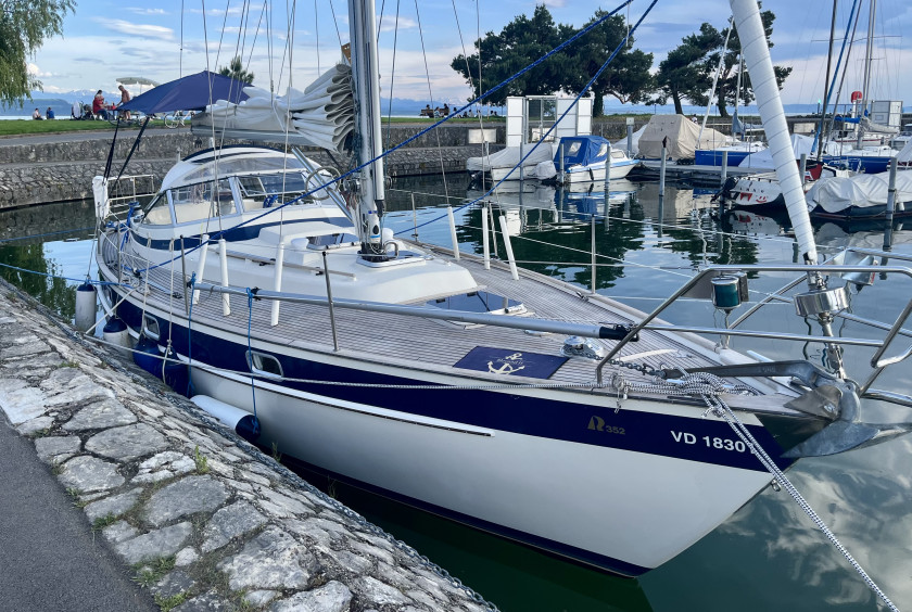 boat-image