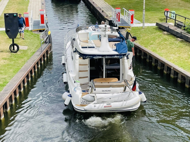 boat-image