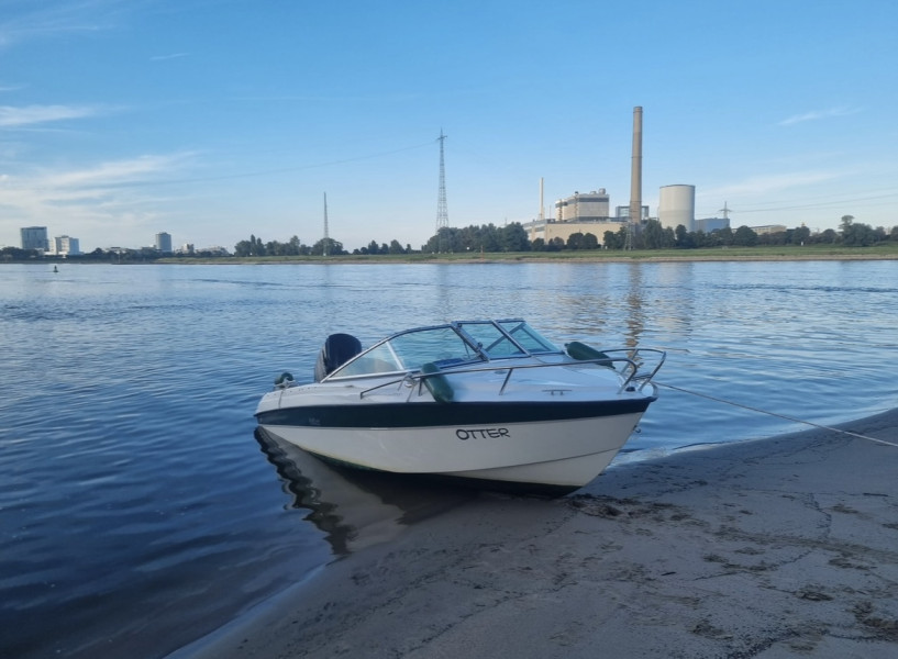 boat-image