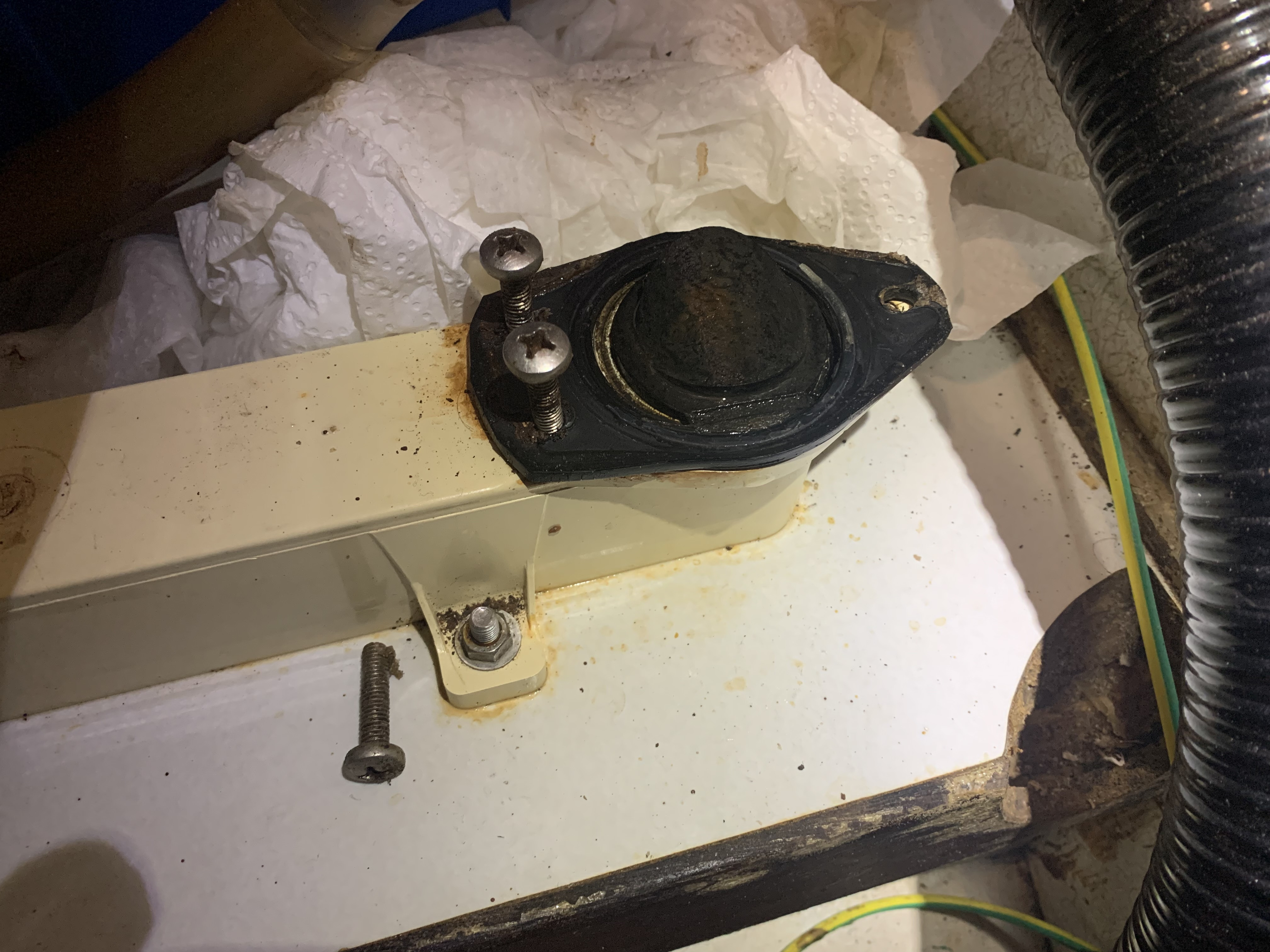Image 2 of 4