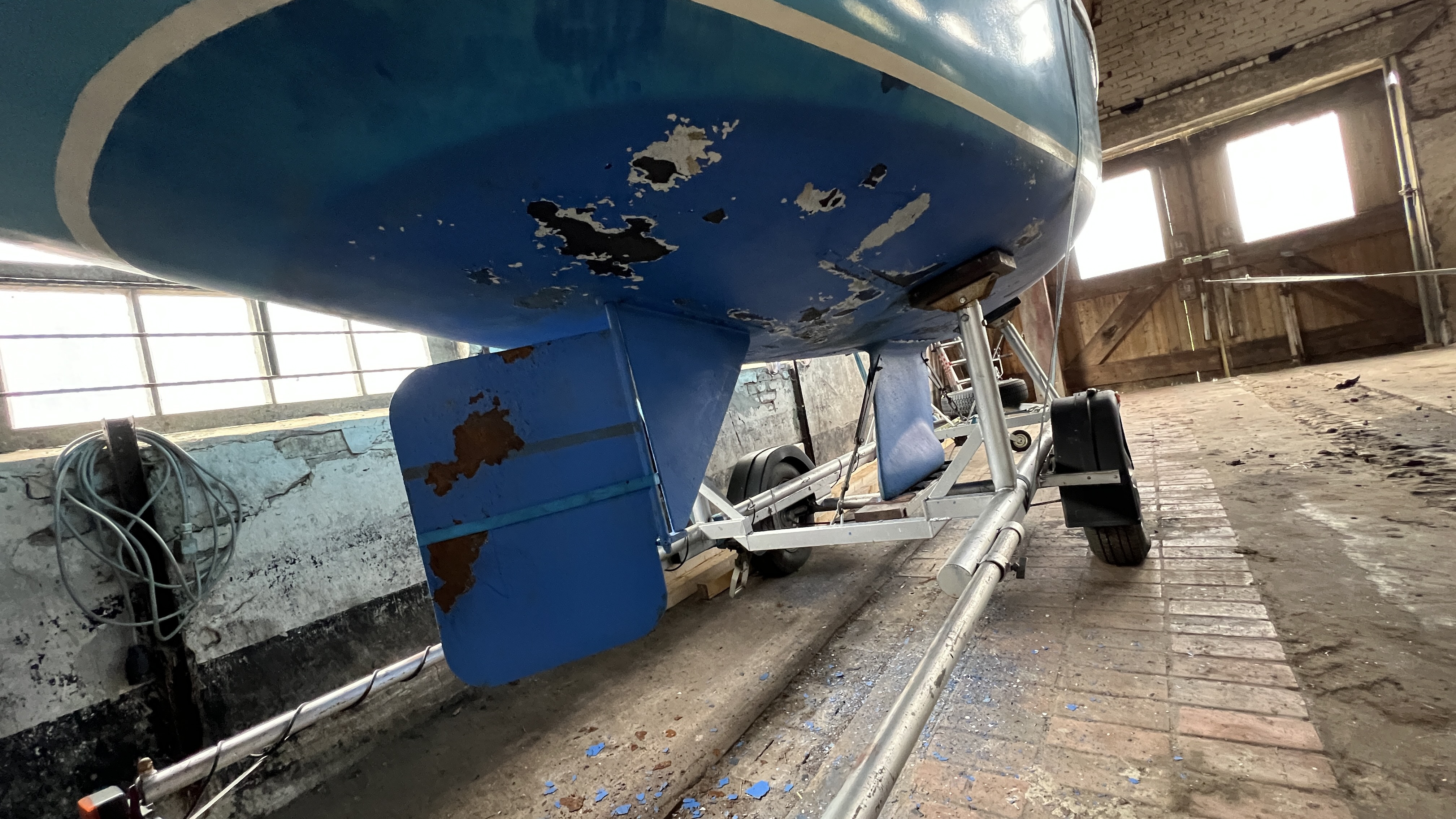 Image 1 of 4