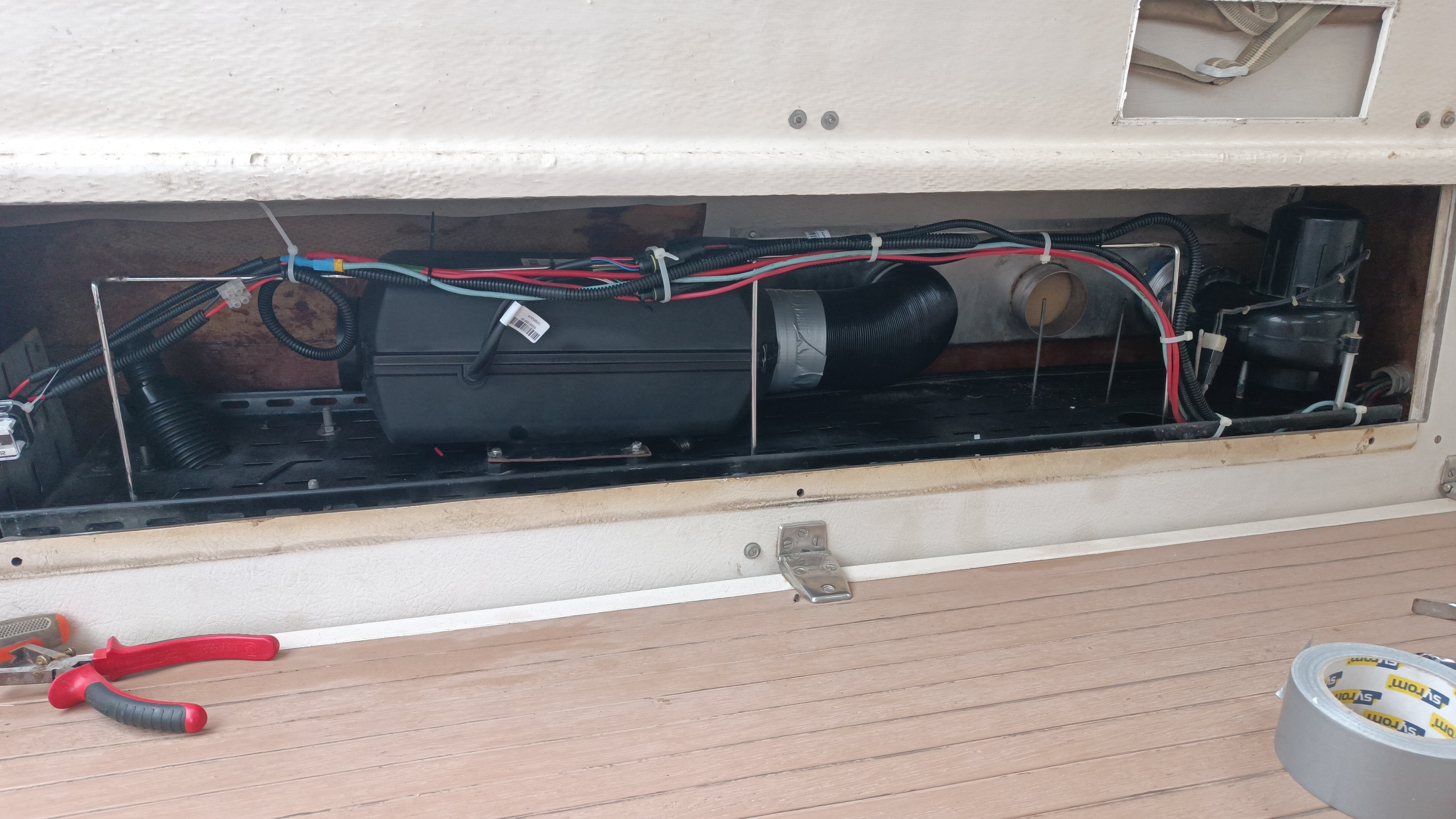 Image 1 of 3