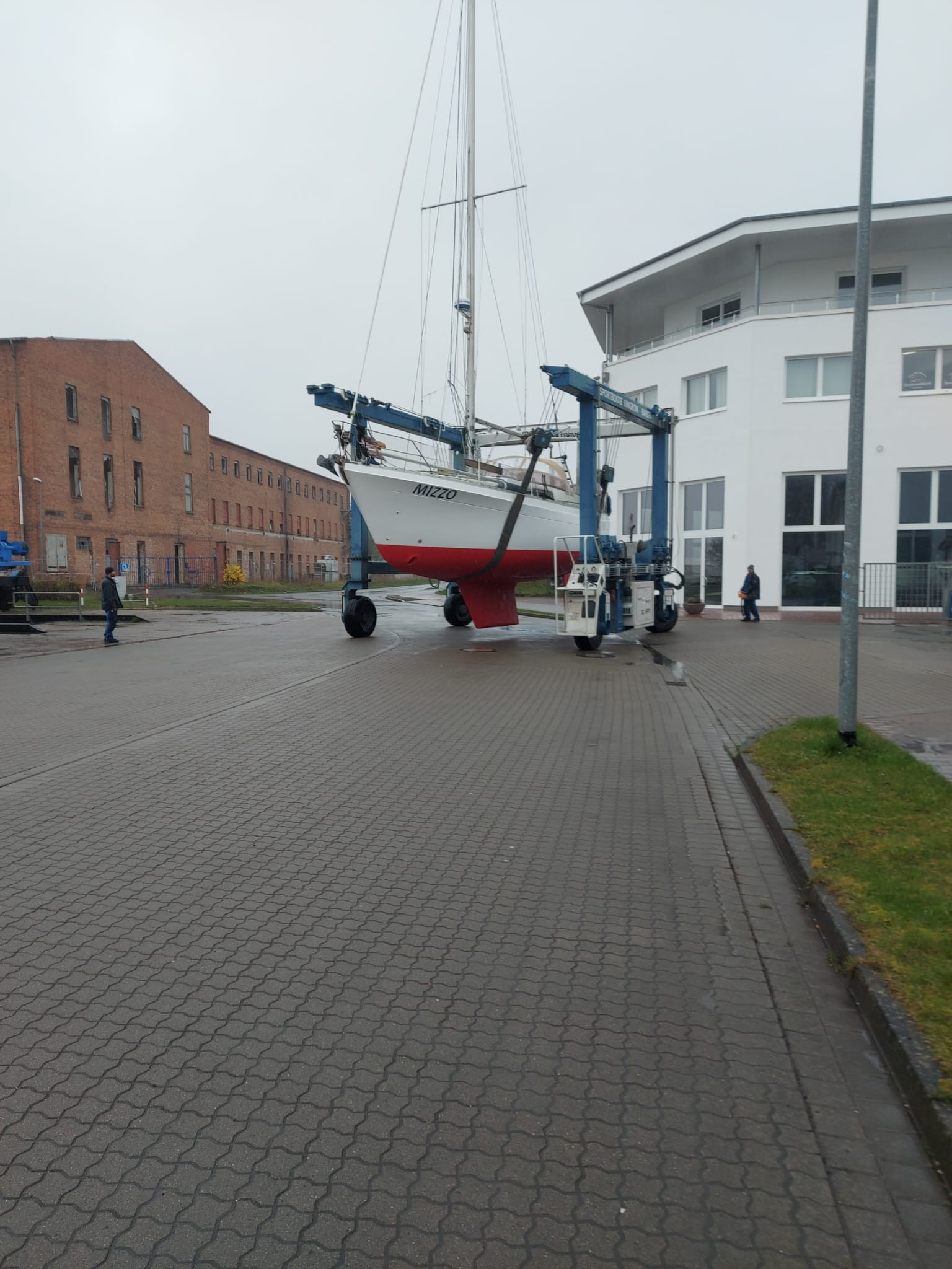 Image 1 of 1